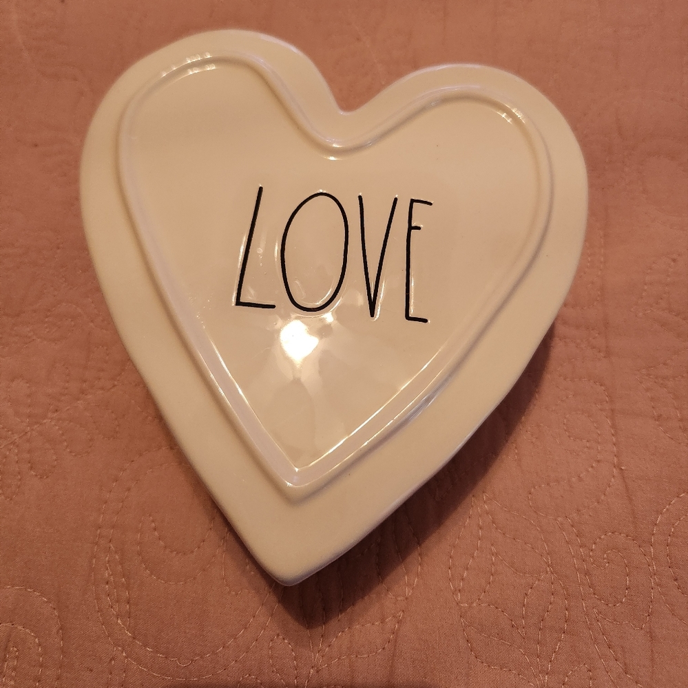 Rae Dunn Artisan Collection by Magenta Heart Shaped Trinket Box